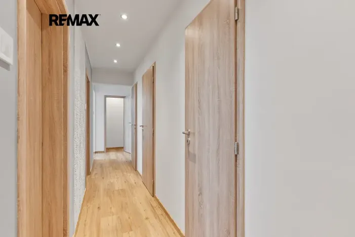 Prodej bytu 3+1, Praha - Michle, Pod dálnicí, 70 m2