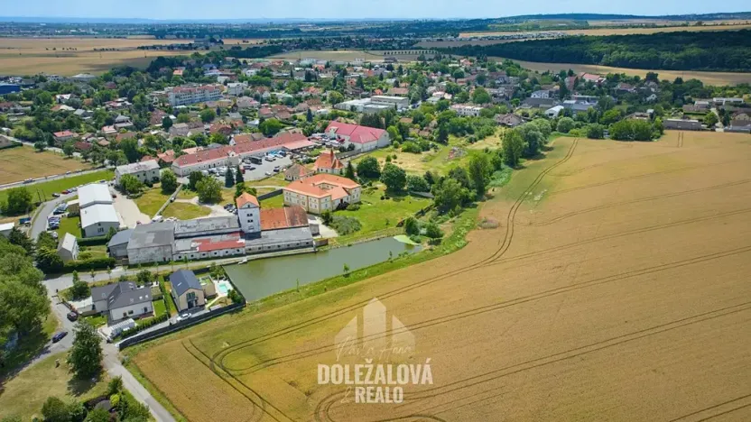Prodej pole, Bořanovice, 13746 m2