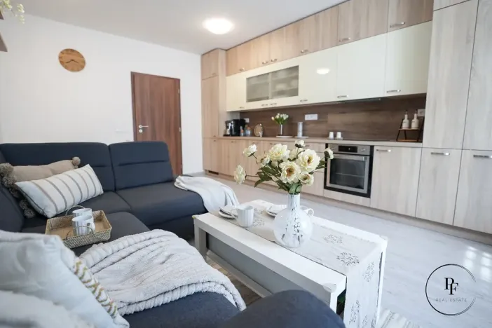Prodej bytu 3+kk, Bělá pod Bezdězem, U Kina, 70 m2