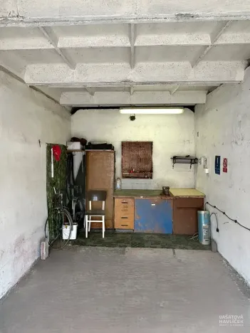 Prodej garáže, Hradec Králové, 16 m2