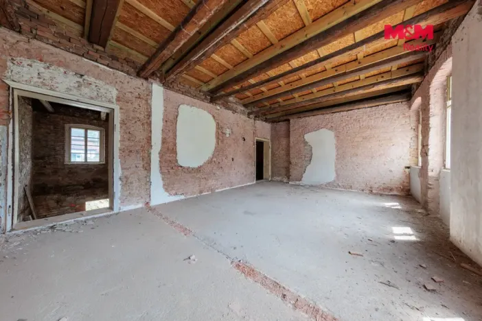 Prodej rodinného domu, Krásno, Náměstí, 348 m2