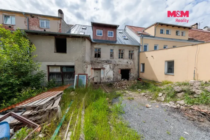 Prodej rodinného domu, Krásno, Náměstí, 348 m2