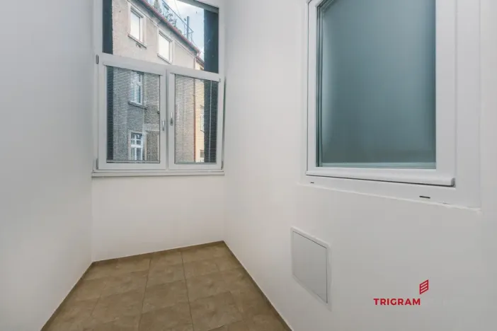 Pronájem bytu 2+1, Hradec Králové, Eliščino nábřeží, 80 m2