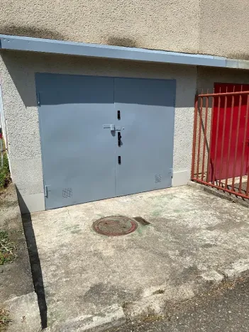 Pronájem garáže, Brno, Irkutská, 21 m2