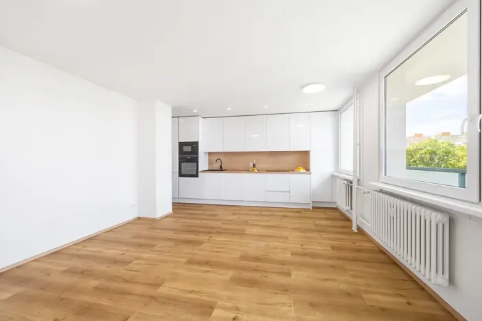 Prodej bytu 4+kk, Praha - Troja, Svídnická, 90 m2