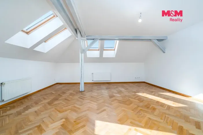 Prodej bytu 3+kk, Praha - Vinohrady, Na Kozačce, 115 m2