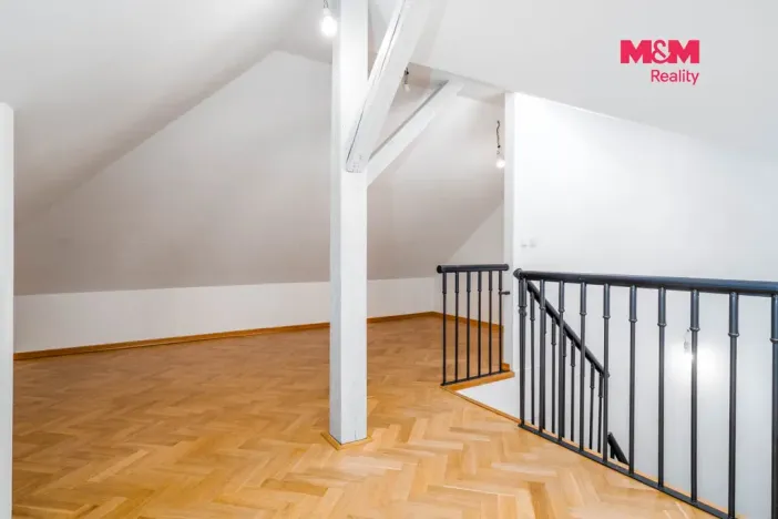 Prodej bytu 3+kk, Praha - Vinohrady, Na Kozačce, 115 m2