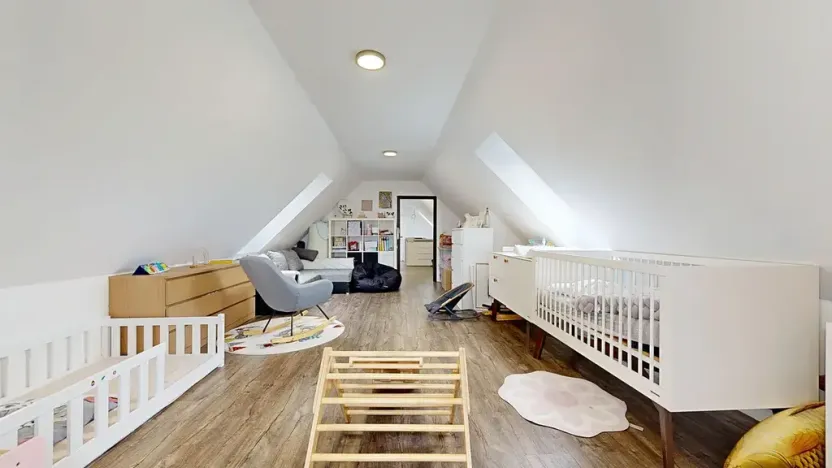 Prodej rodinného domu, Hradešín, 207 m2