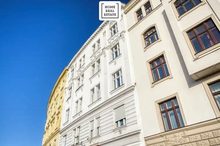 Prodej bytu 3+1, Praha - Žižkov, Příběnická, 85 m2