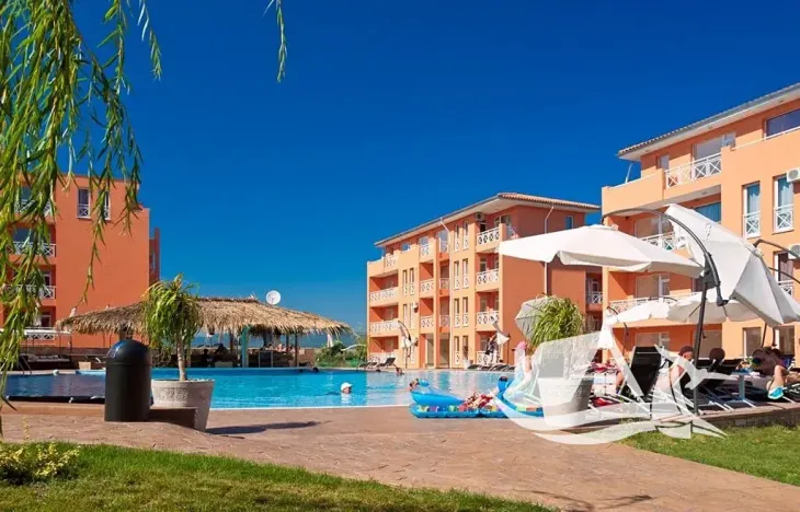 Prodej bytu 1+kk, Nesebar, Bulharsko, 28 m2