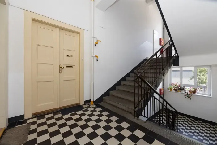 Prodej bytu 1+kk, Praha - Košíře, Vrchlického, 27 m2
