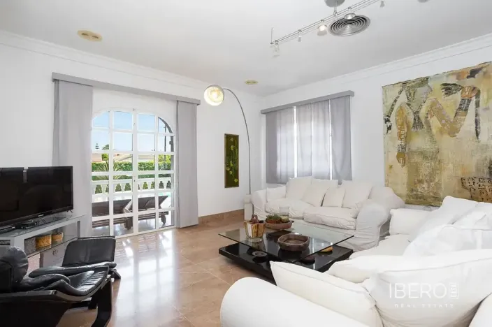 Prodej rodinného domu, Torrevieja, Španělsko, 420 m2