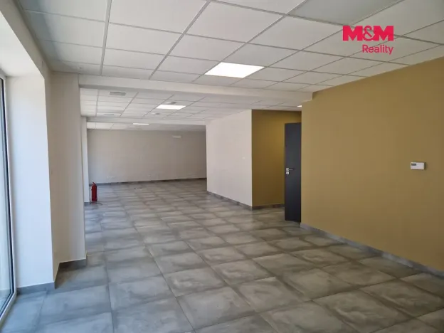 Pronájem obchodního prostoru, Kolín - Kolín II, Sokolská, 139 m2
