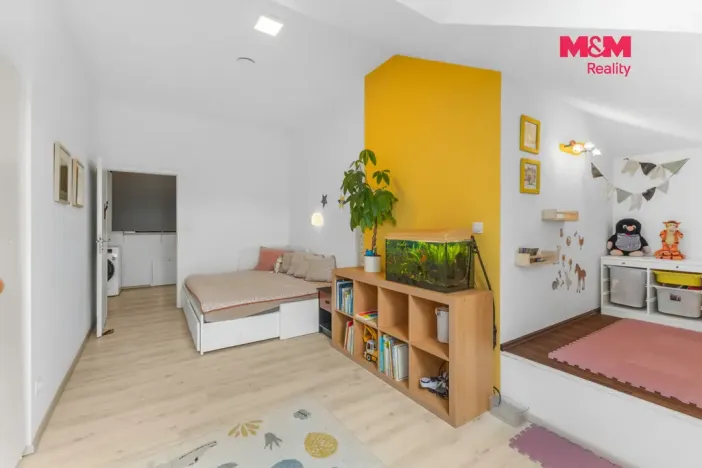 Prodej bytu 4+kk, Křížkový Újezdec - Čenětice, 158 m2