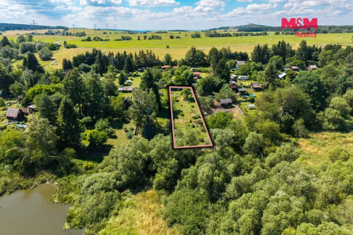 Prodej zahrady, Bochov, 878 m2