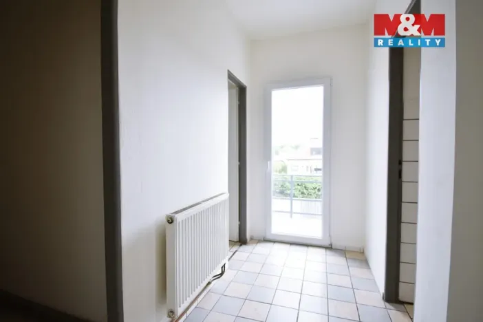 Prodej rodinného domu, Libiš, 300 m2
