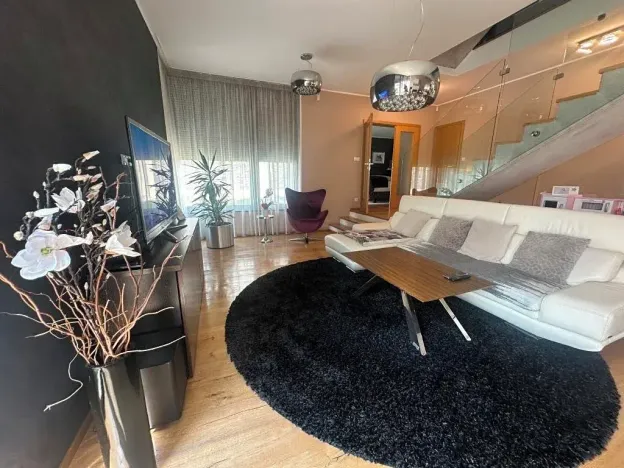 Prodej rodinného domu, Praha - Lipence, Jílovišťská, 216 m2