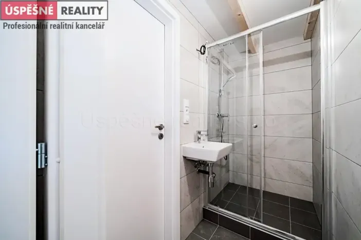 Prodej chaty, Černošice, 57 m2