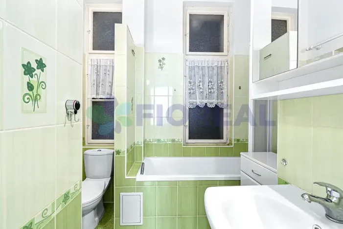 Prodej bytu 3+1, Praha - Josefov, Žatecká, 101 m2