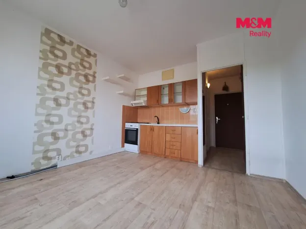 Pronájem bytu 1+1, Chomutov, 17. listopadu, 36 m2