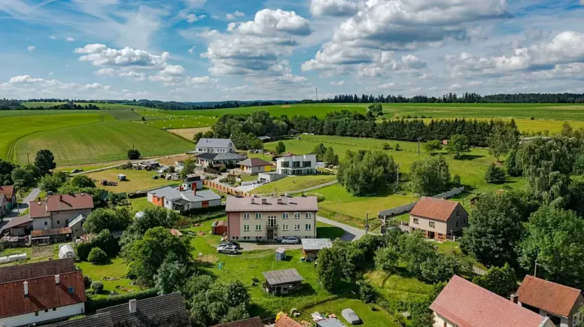 Prodej bytu 2+1, Nové Hrady, 75 m2