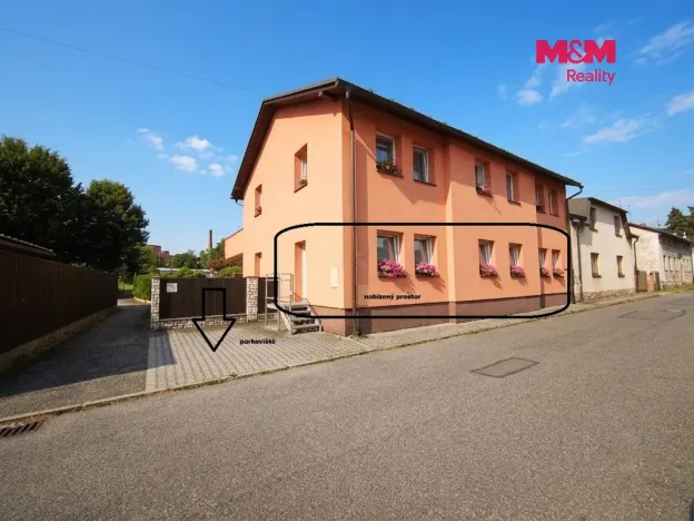 Pronájem obchodního prostoru, Frýdek-Místek - Frýdek, Staroměstská, 83 m2