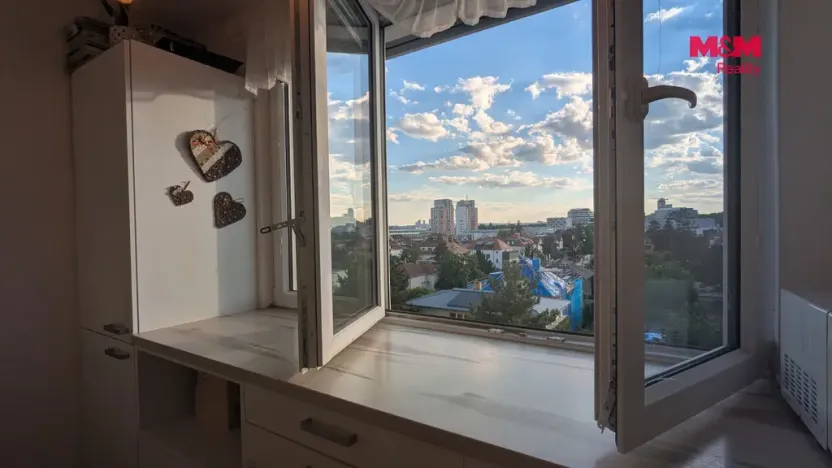 Pronájem bytu 3+kk, Praha - Strašnice, Hřibská, 54 m2