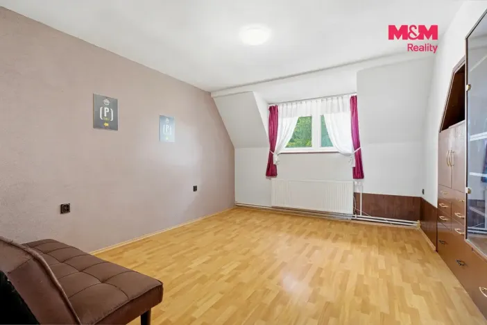 Prodej skladu, Benátky nad Jizerou - Benátky nad Jizerou II, U Cukrovaru, 3308 m2