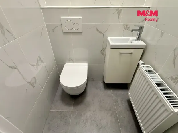 Pronájem obchodního prostoru, Kladno, T. G. Masaryka, 80 m2
