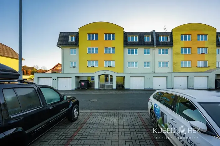Prodej garáže, Tábor, Nad Obchvatem, 18 m2