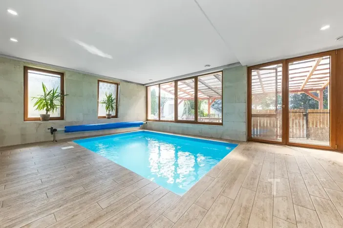Prodej rodinného domu, Lechovice, 280 m2