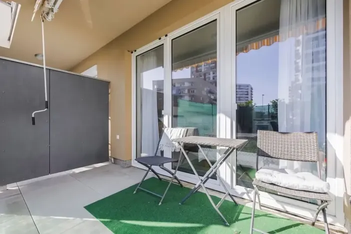 Prodej bytu 1+kk, Praha - Horní Měcholupy, Mantovská, 40 m2