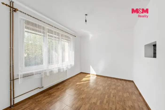Prodej rodinného domu, Verneřice, Nádražní, 166 m2