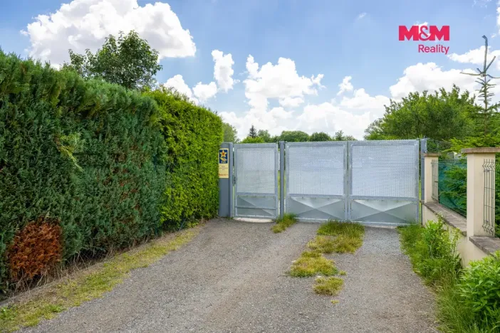 Prodej zahrady, Pardubice - Nové Jesenčany, 284 m2