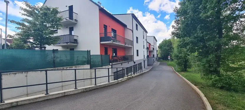 Pronájem bytu 2+kk, Praha - Dolní Chabry, Do rybníčků, 62 m2