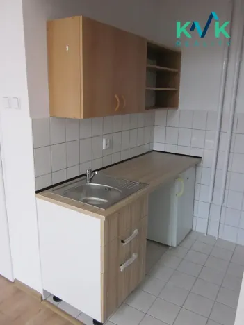 Pronájem bytu 1+kk, Karlovy Vary, Krále Jiřího, 22 m2