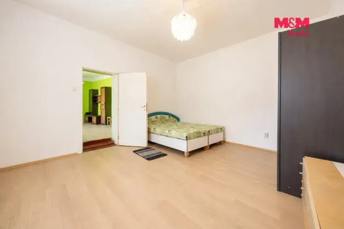 Prodej obchodního prostoru, Přerov - Přerov VI-Újezdec, Hlavní, 220 m2