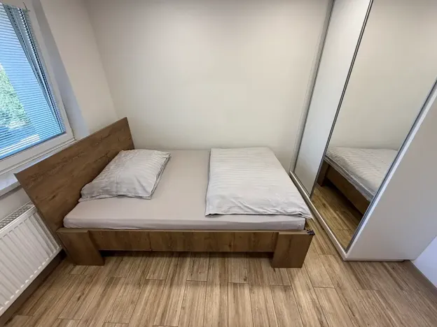 Pronájem bytu 1+kk, Zlín, Štefánikova, 22 m2
