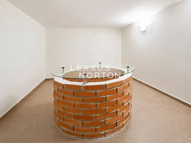 Pronájem rodinného domu, Praha - Veleslavín, Nad hradním potokem, 350 m2