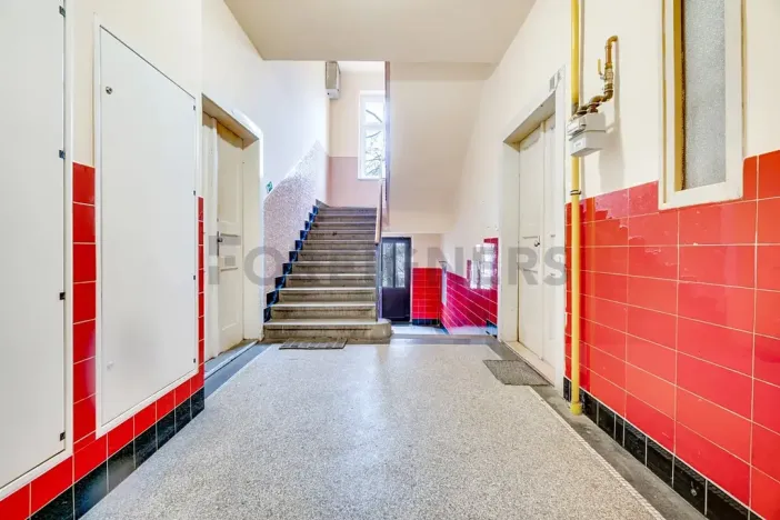 Pronájem bytu 2+kk, Praha - Nusle, Táborská, 51 m2
