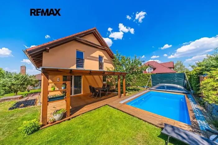 Prodej rodinného domu, Tuchlovice, U Školky, 130 m2
