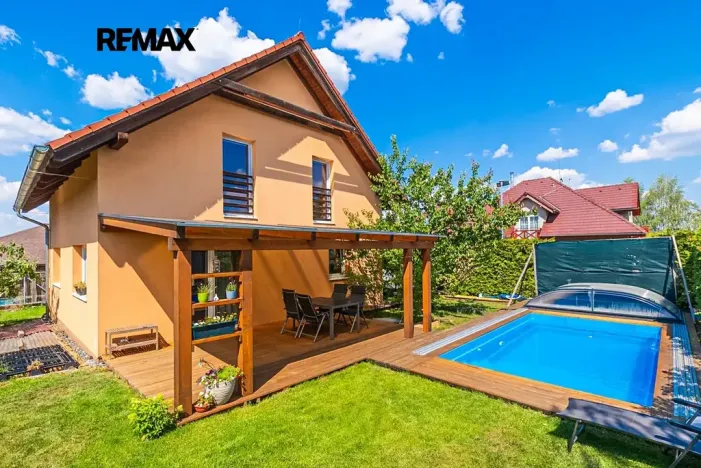 Prodej rodinného domu, Tuchlovice, U Školky, 130 m2