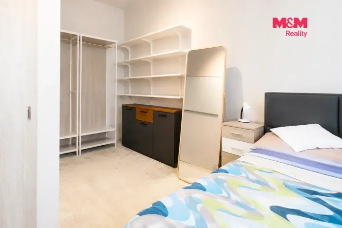 Prodej bytu 2+kk, Praha - Libeň, Na Truhlářce, 40 m2