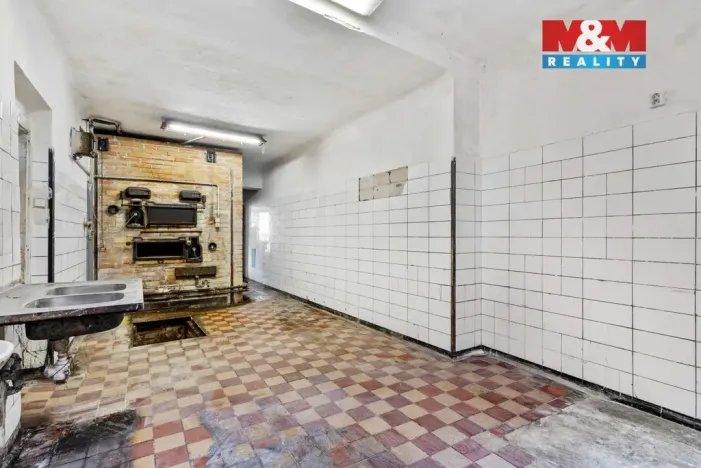 Prodej obchodního prostoru, Frýdlant, ČSA, 226 m2