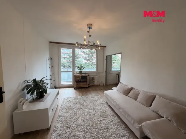 Pronájem bytu 4+kk, Praha - Prosek, Mimoňská, 66 m2