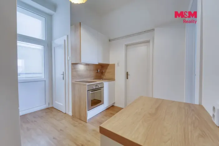 Prodej bytu 2+kk, Praha - Holešovice, Argentinská, 54 m2