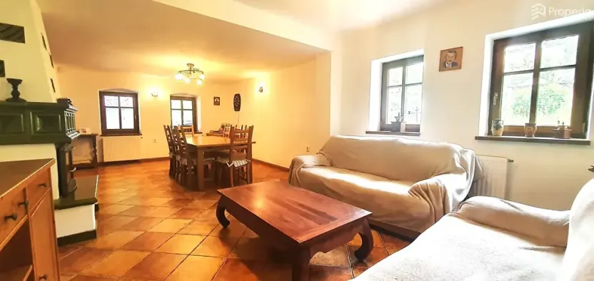 Prodej apartmánu, Šumvald, 350 m2