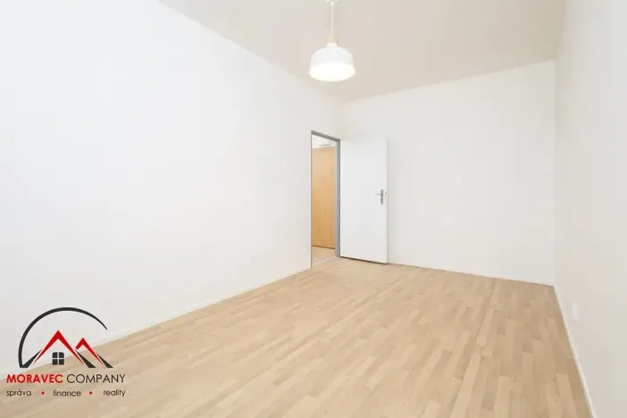 Pronájem bytu 2+1, Krnov, SPC H, 49 m2