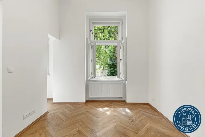Pronájem bytu 2+kk, Praha - Vinohrady, Máchova, 32 m2