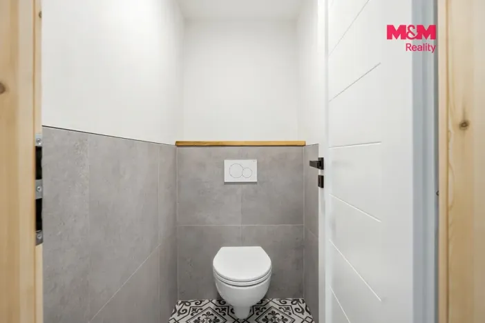 Prodej rodinného domu, Jablonec nad Nisou, Mírové náměstí, 313 m2